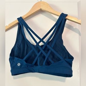 lululemon Free to Be Serene Bra size 4
